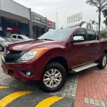 Mazda BT-50 3.2 Professional rojo